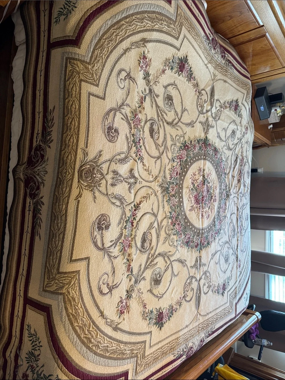 Best of Flanders Tapestry Vintage Floral Medallion Belgium King Bedspread Quilt